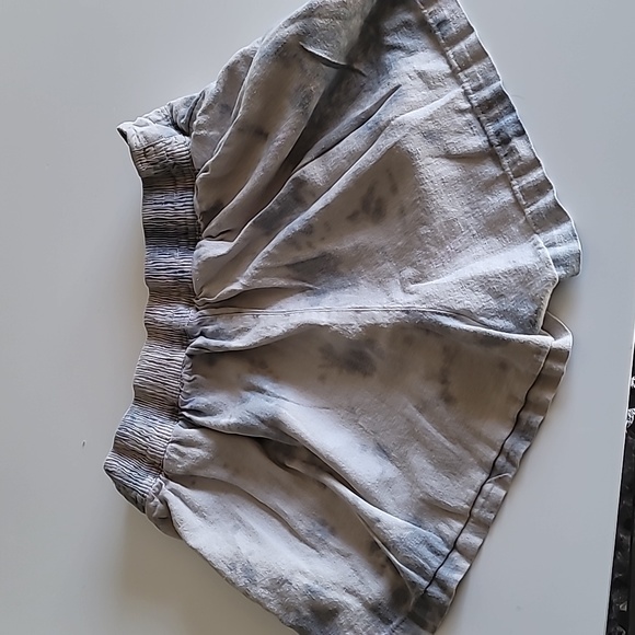 Revamped tie dye shorts size L - Picture 6 of 6